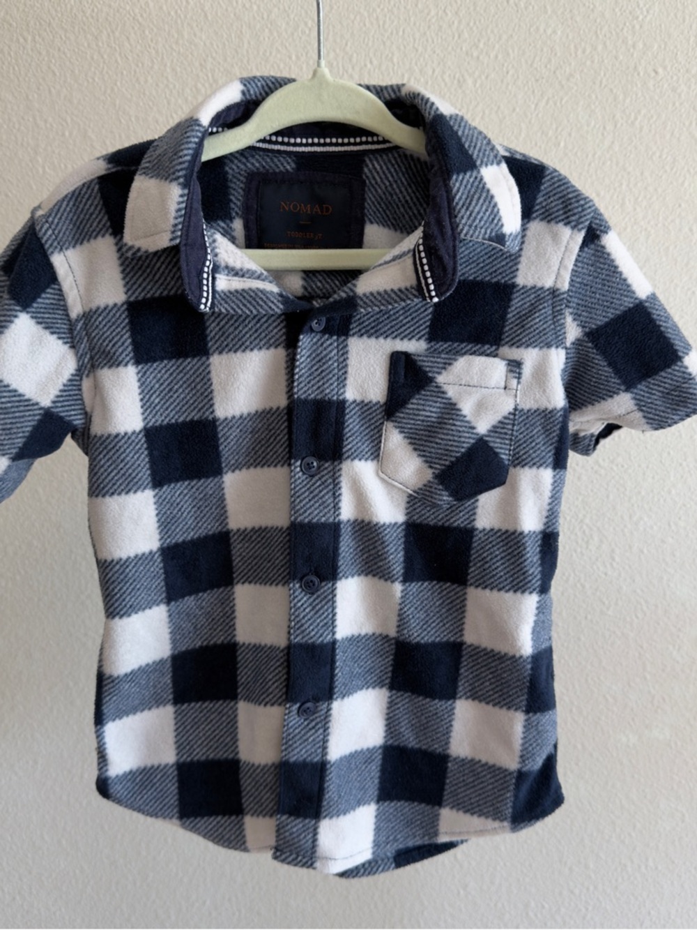 Nomad 3T Buffalo Plaid Fleece Button Up Shirt Navy Gray White Cozy Top Fall - Picture 2 of 13